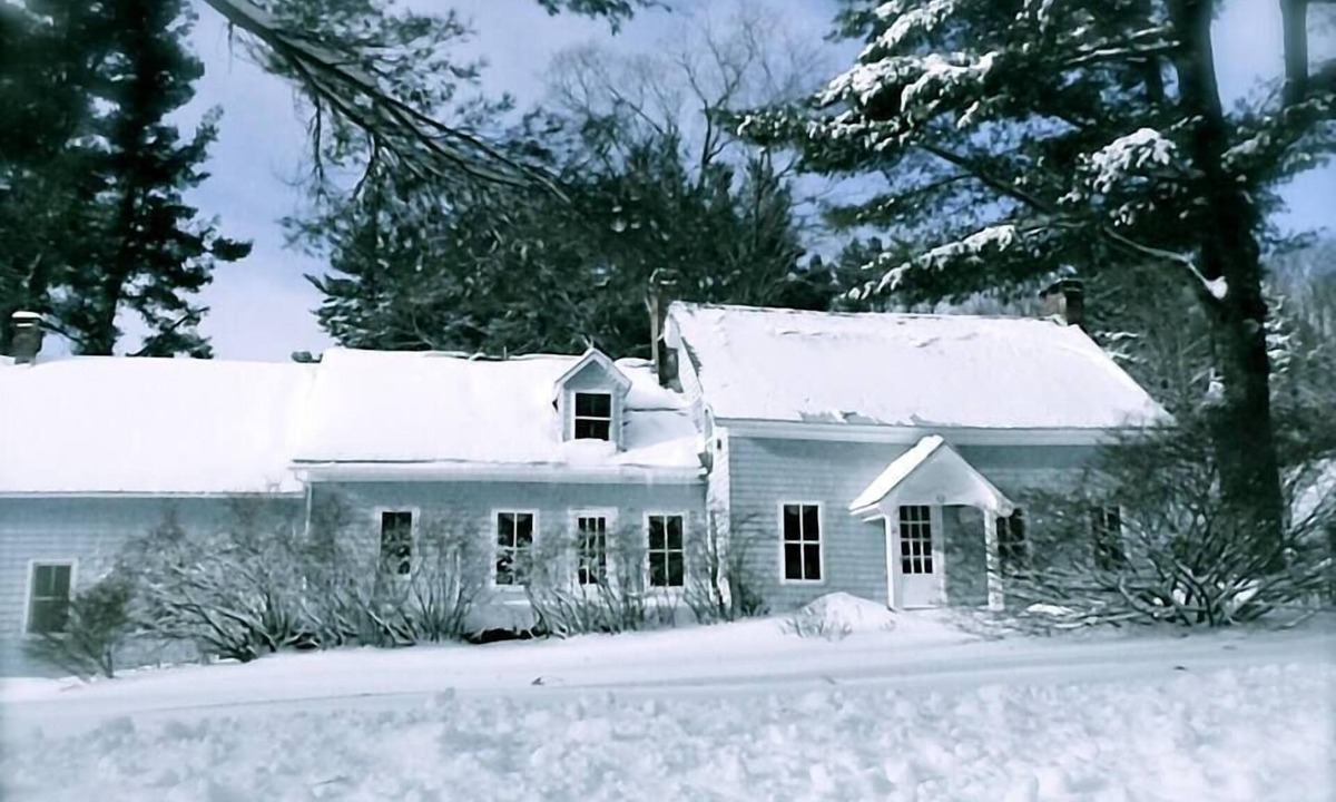 Stratton and Bromley Ski Areas House | 1830's Recently Renovated Rustic Farmhouse, Windham Vermont