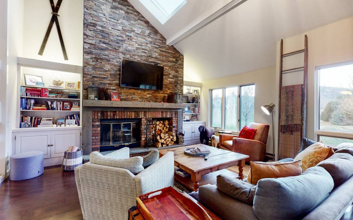 West Hartford House | 225 m² House ∙ 4 bedrooms ∙ 8 guests