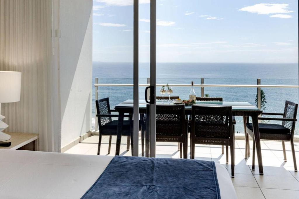 Mooloolaba Apartment | 5-Star Beachfront Retreat with Theatre & Pool
