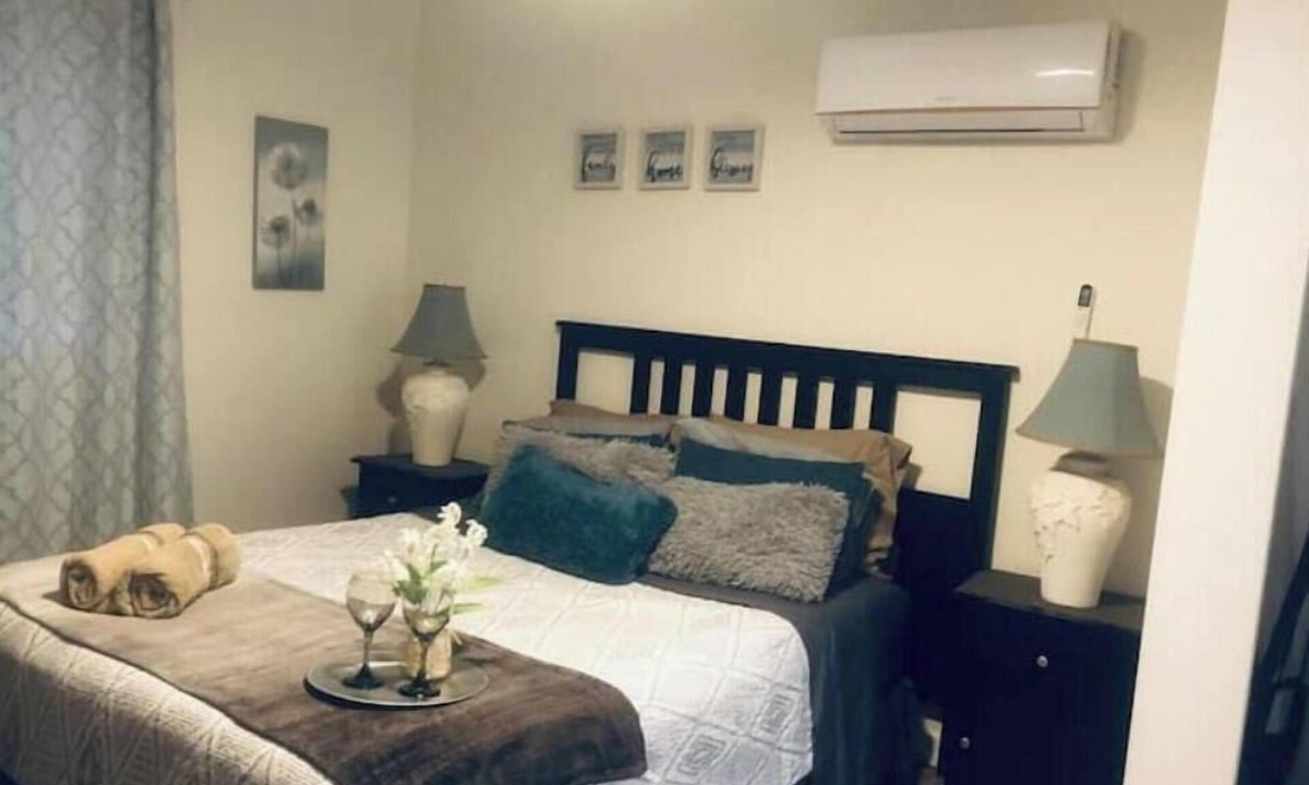 Riverside House | Amazing Raintree 1 Bed, 1 Bath with fast WI-Fi