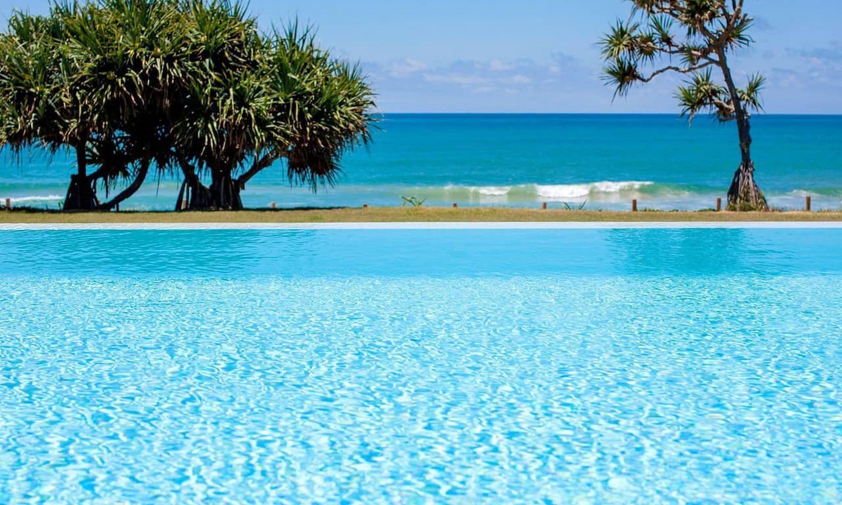 Coffs Harbour House | Beachfront Escapes ~ Luxury Beach Mansion