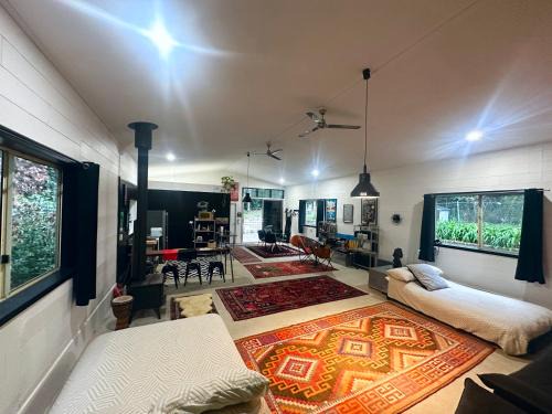 Gleniffer Bed & Breakfast | Bellingen Disco Studio