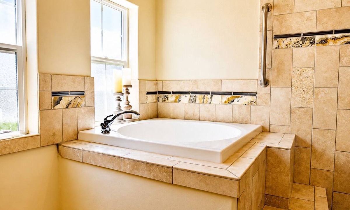 Historic Downtown Durango Condo | Bucking Mule Studio: Downtown Durango