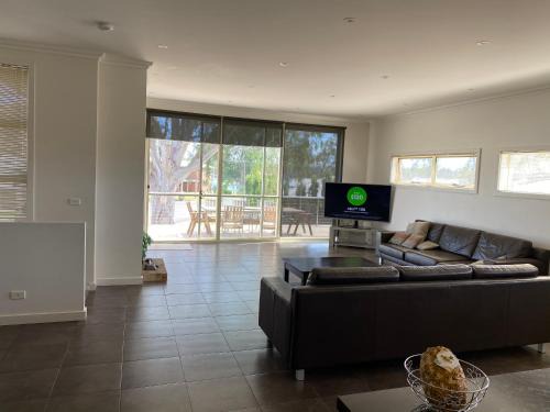 Bundalong House | Bundalong Waterfront