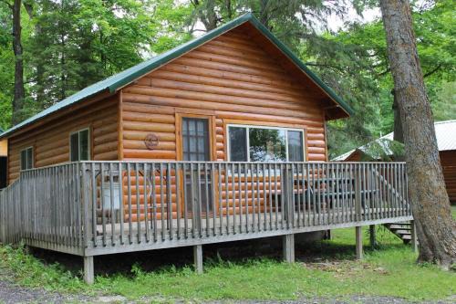 Deer River House | Cabin 3
