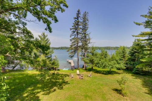 Akeley House | Cabin Getaway w/Private Dock, Walk to Trail!