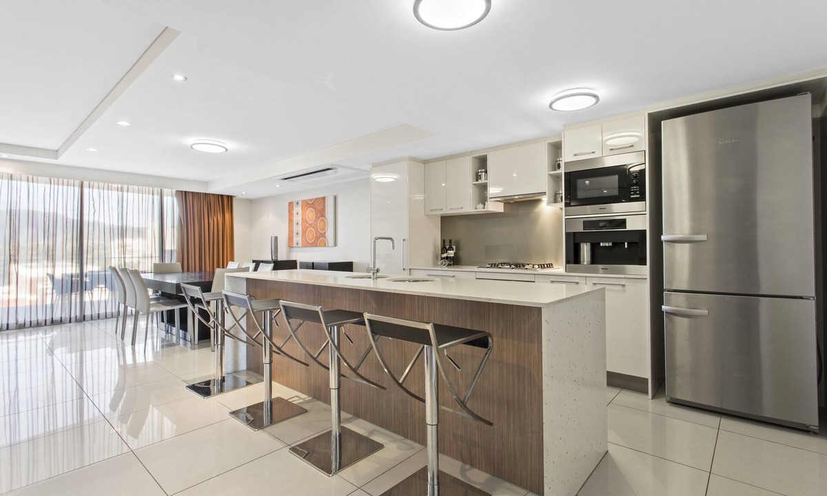 Rockhampton House | CBD Luxury Accommodation