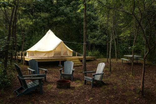 Boss Other | Celestial Glamping Bell Tent Oasis Near Sinking Creek, Missouri