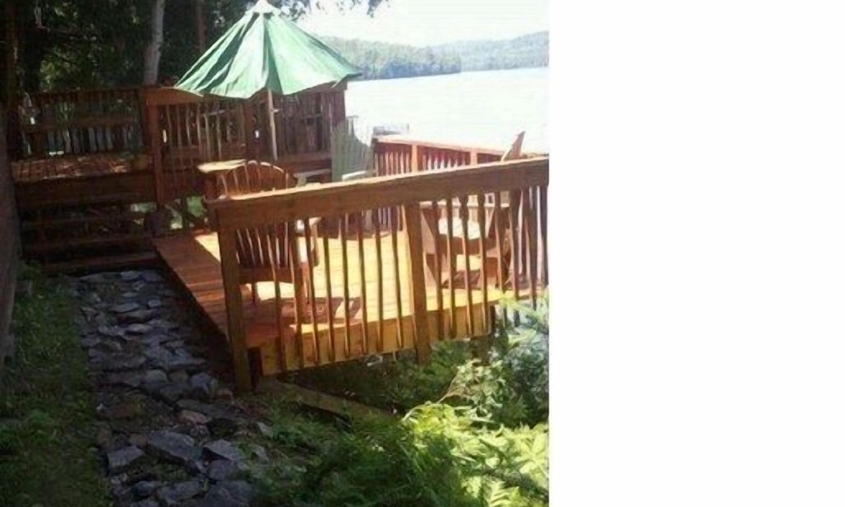 Madawaska Valley Cottage | Charming Authentic Waterfront Cottage on a Lake