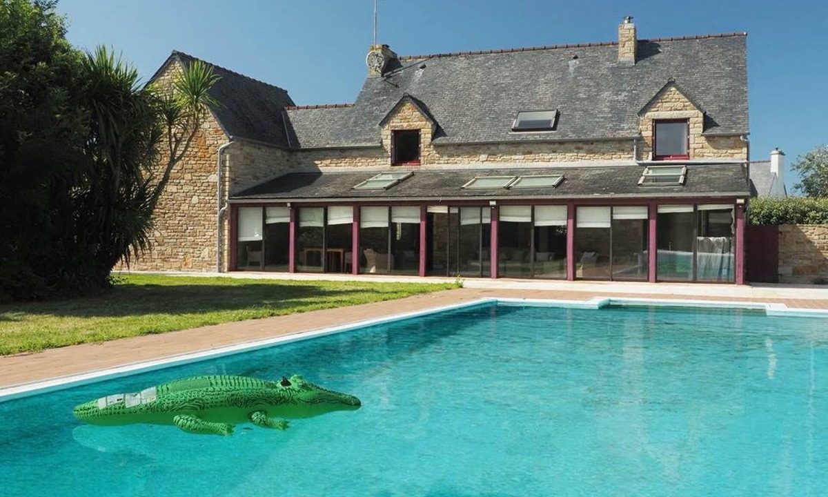 Porspoder Apartment | Charming house in Porspoder with outdoor pool – Near beaches & quiet setting