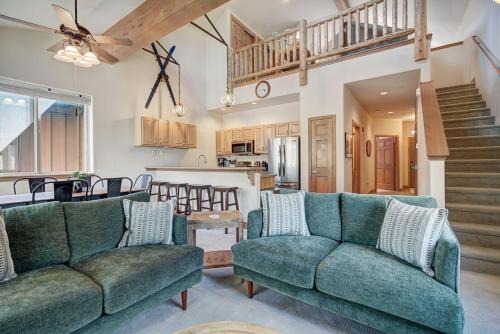 Willow Grove House | Charming Riverfront Condo with Loft on Blue River