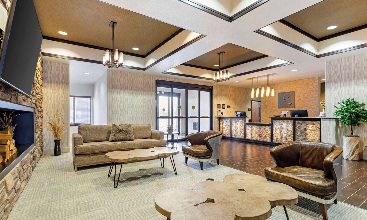 Brighton Hotel | Comfort Inn & Suites Brighton Denver NE Medical Center