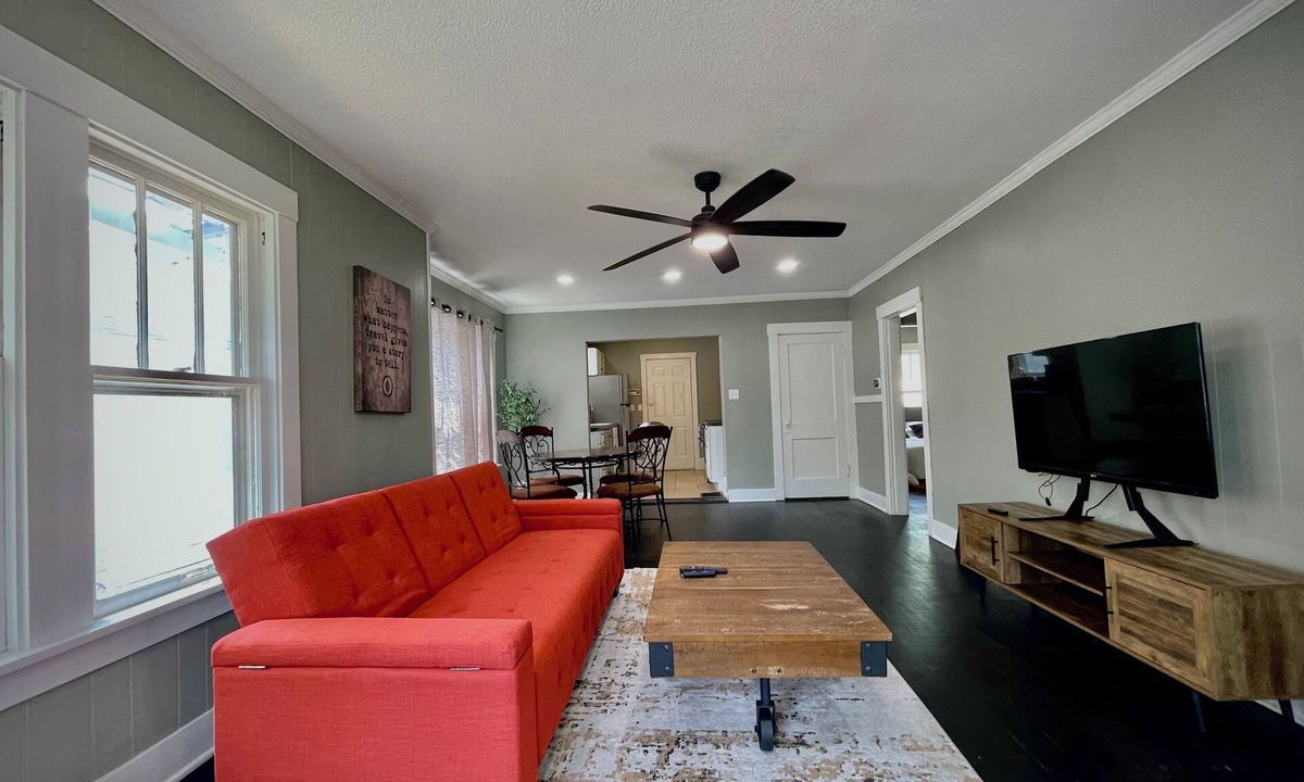 Topeka House | Conveniently Located Modern Bungalow