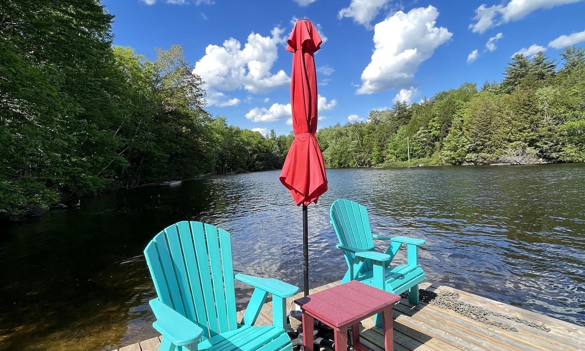 North Kawartha Cabin | Cozy Gateway on Eels Lake