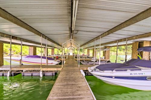 Greers Ferry House | Devil’s Fork Resort Cabin w/Designated Boat Slip!