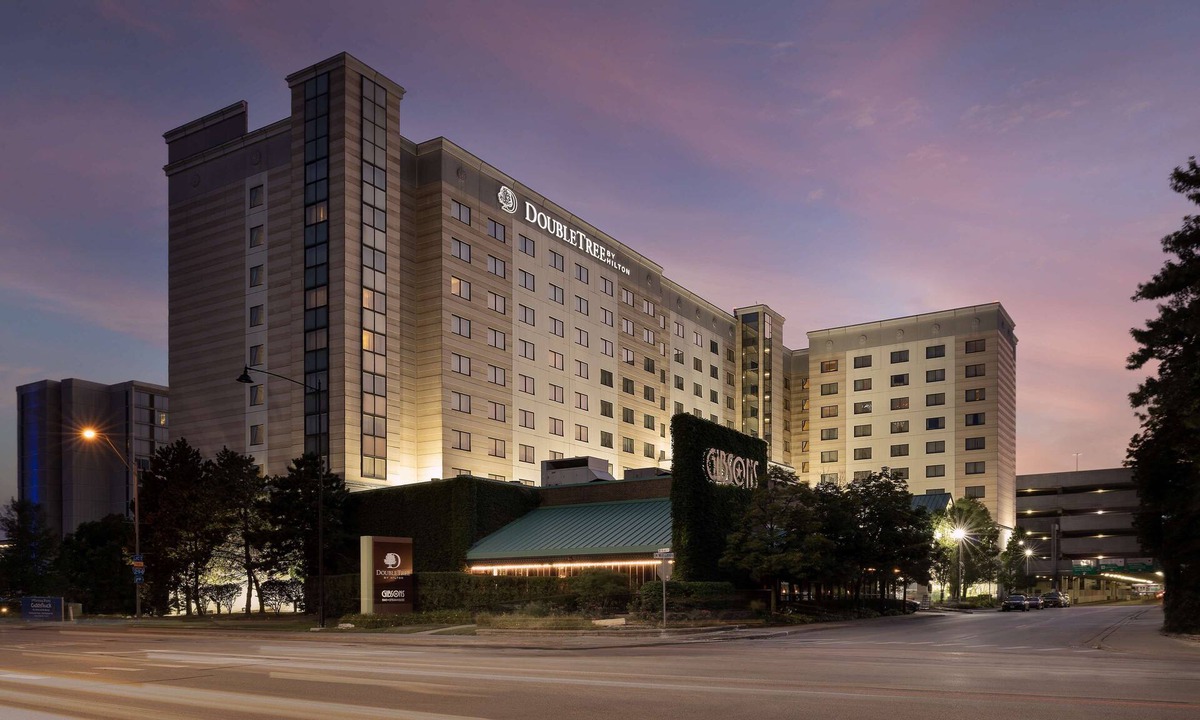 Rosemont Hotel | DoubleTree by Hilton Chicago O'Hare Airport - Rosemont