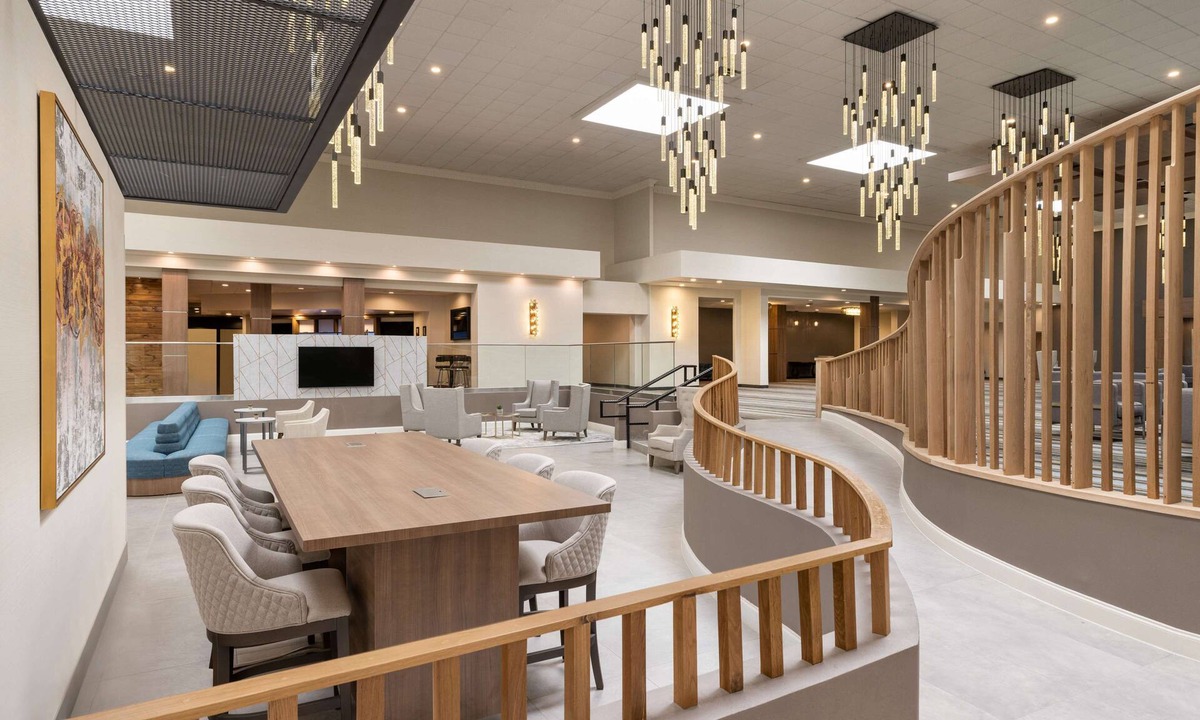 Fort Worth Hotel | DoubleTree by Hilton Fort Worth South