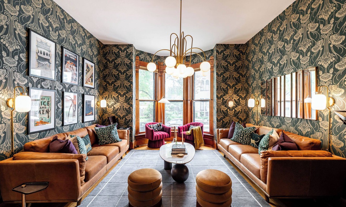 East Town House | Downtown MKE, Arcade+Games+Golf, Lake, Patio+Grill
