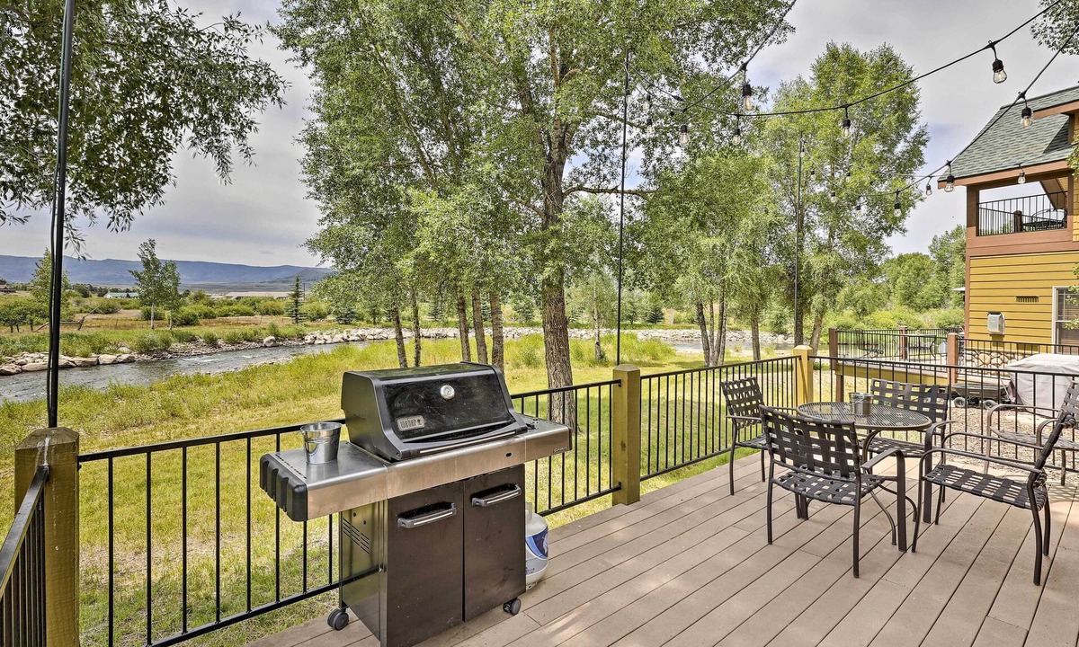 Granby Cabin | Fish, Hike & Ski: Riverfront Granby Cabin!