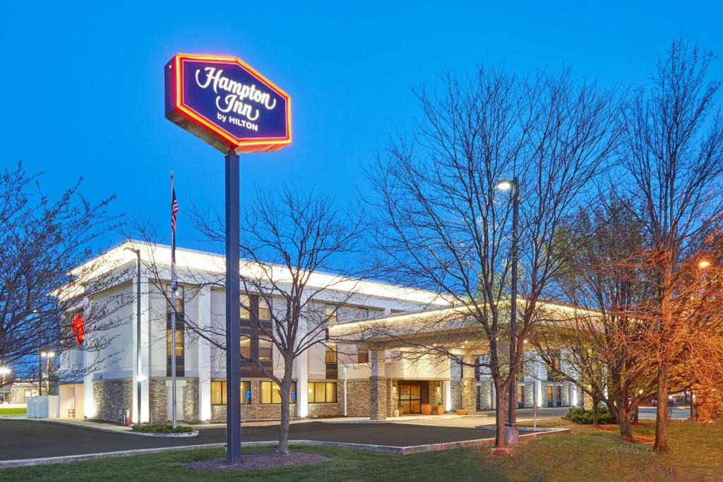 Lafayette Hotel | Hampton Inn Lafayette