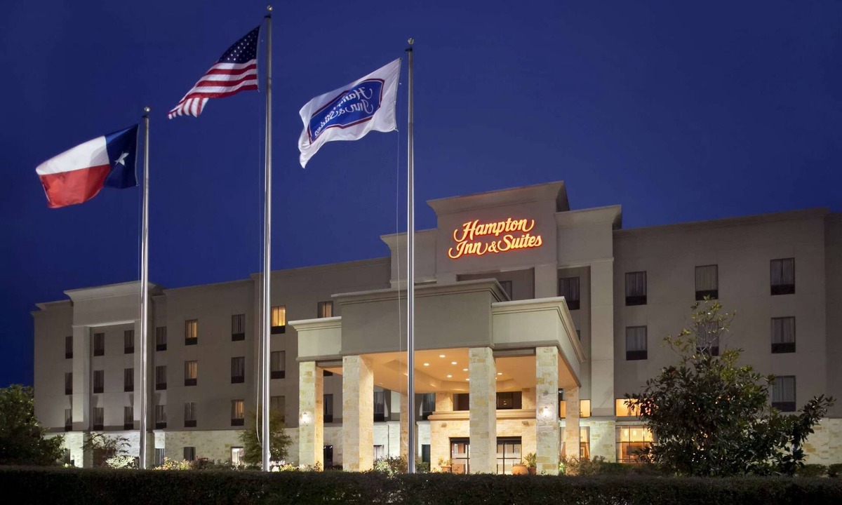 Conroe Hotel | Hampton Inn & Suites Conroe - I-45 North