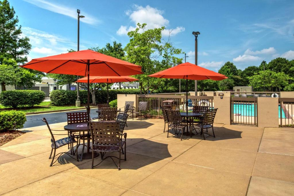 Wolfchase Hotel | Hampton Inn & Suites Memphis-Wolfchase Galleria