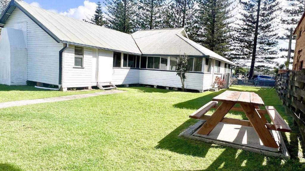 Angourie House | Harbourside