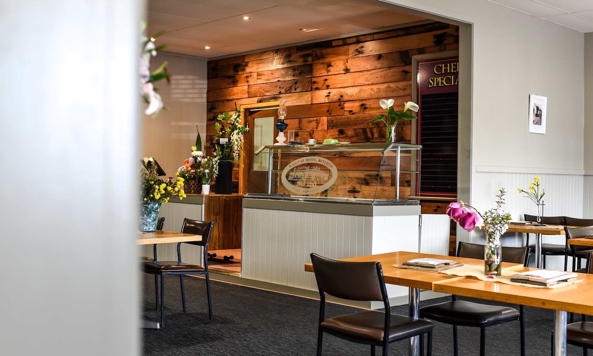 Heyfield Hotel | Heyfield Railway Hotel