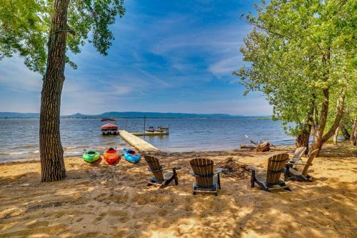 Stockholm House | Hot Tub & Dock: Beachfront Oasis in Stockholm!