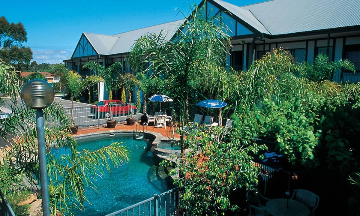Gepps Cross Hotel | ibis Styles Adelaide Manor
