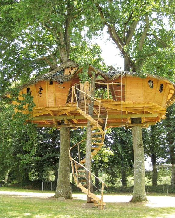 Epiniac Bed & Breakfast | Insolites, Les Ormes, Epiniac
