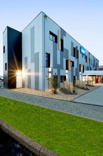 Auray Hotel | Kyriad Auray