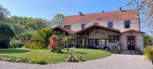 Tocqueville House | Laiterie de Tocqueville