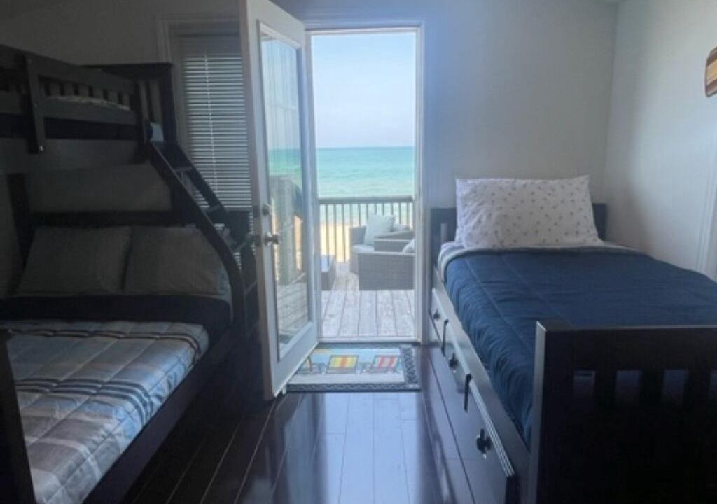 Ashfield-Colborne-Wawanosh Cottage | Lake Huron Oasis! Private Beachront Cottage