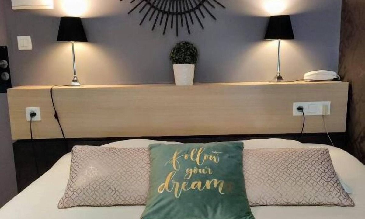 Auray Hotel | Le Celtic