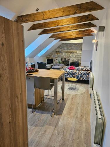 Quimper Apartment | Le petit pierre