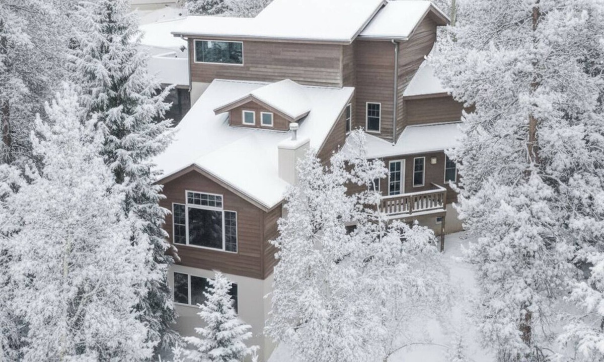 Highland Meadows House | Luxurious Spacious Tri-Level Vail Mountain Home