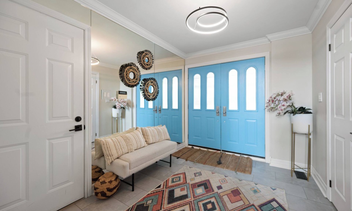 Markham House | Markham Mansion · 6BR · Hot Tub · Sauna · Gym