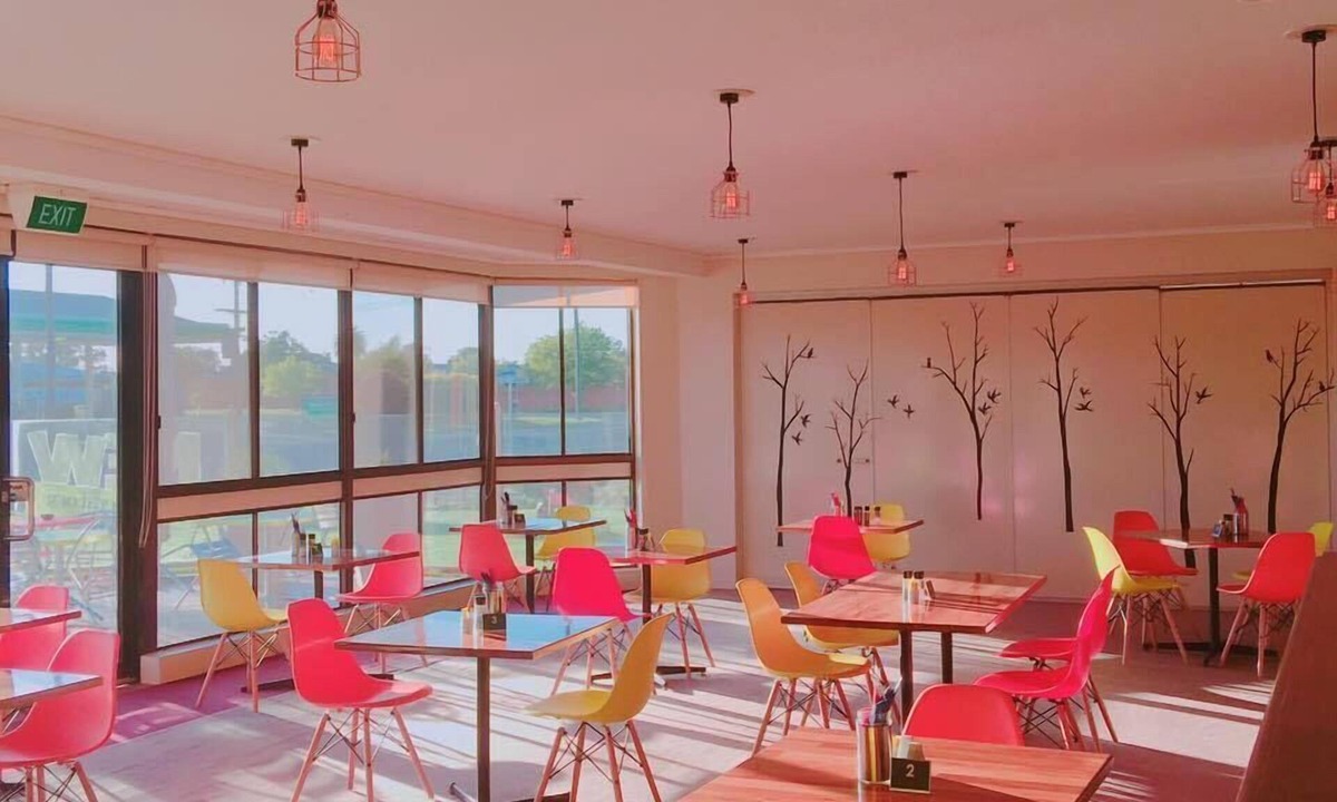 Moama Hotel | Meninya Palms Moama
