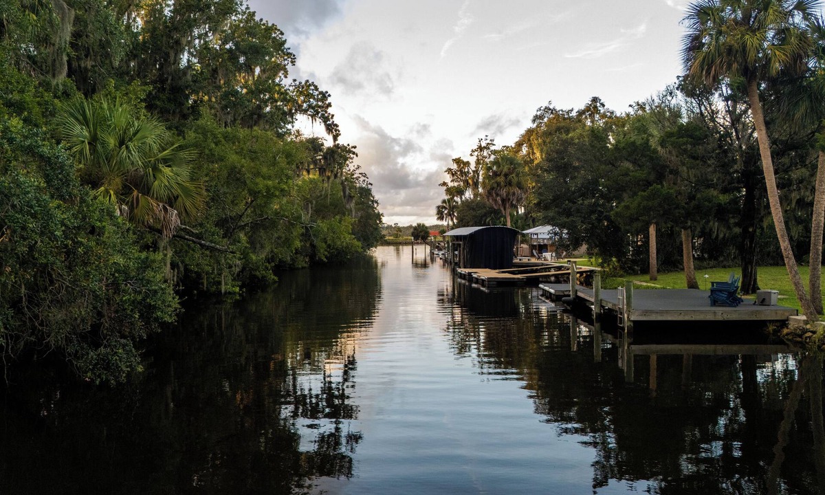 Crystal Shores House | NEW! Waterfront Home With Solar Pool, Hot Tub and Canal Access in Crystal River