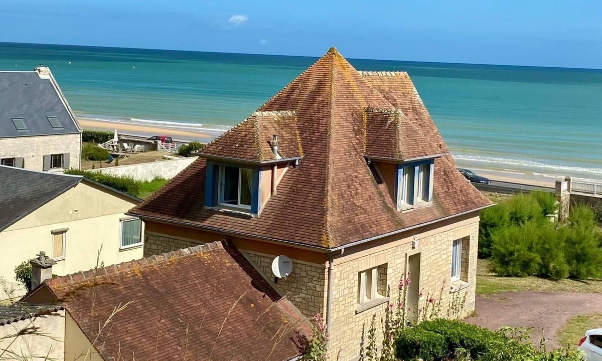 Vierville-sur-Mer House | OMAHA BEACH -LES HORTENSIAS - HOUSE ON THE BEACH