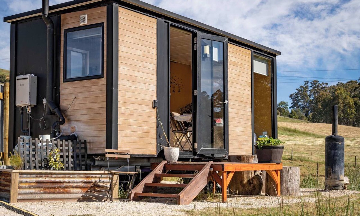 Forth House | Perrys South by Tiny Away