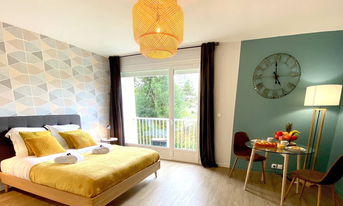 La Maladrerie Apartment | Pluto YourHostHelper