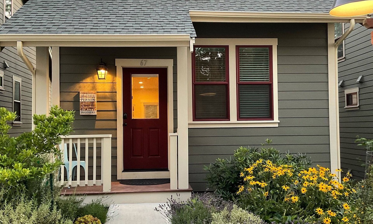 Eastsound House | Recently built Townhouse in Eastsound, walk everywhere!