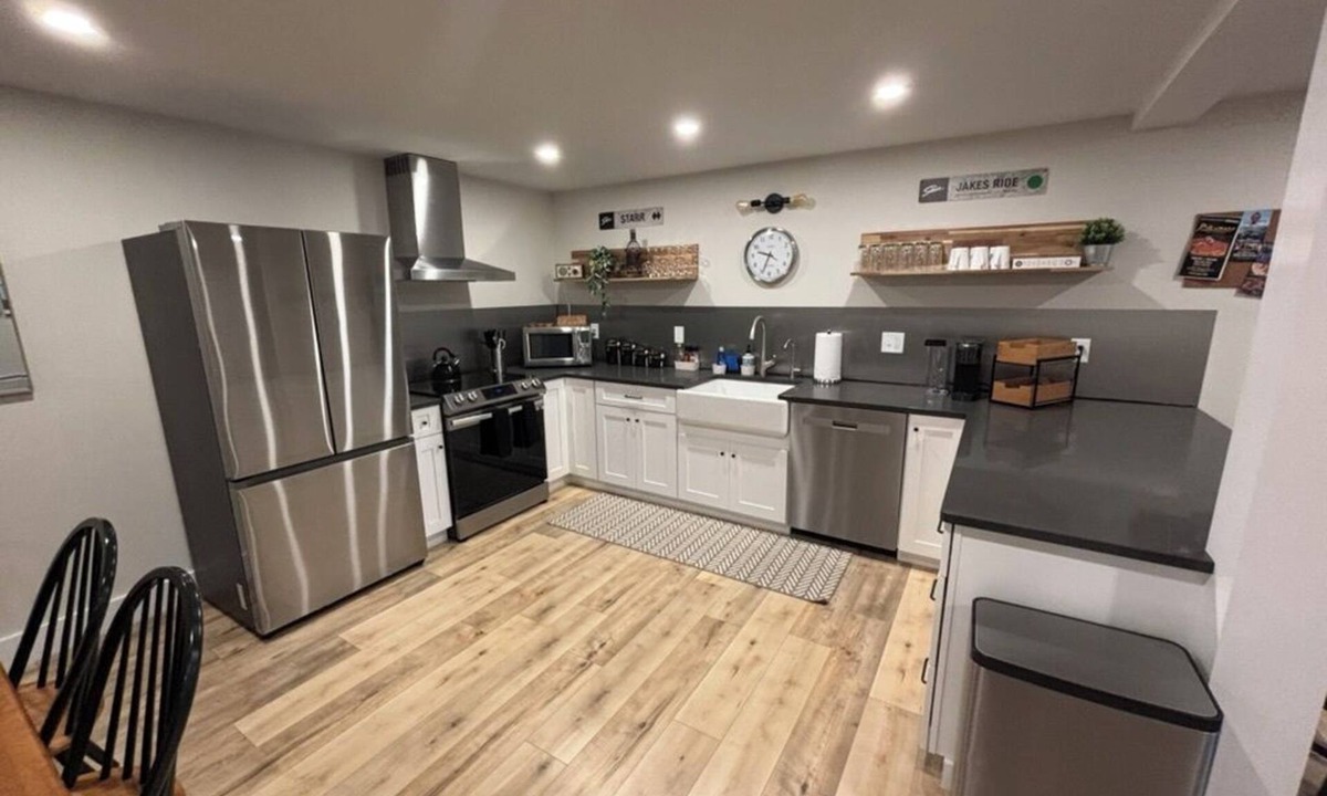 Stowe Area Apartment | Renovated 2‑Bed Apt w/EV Charger Close to Village