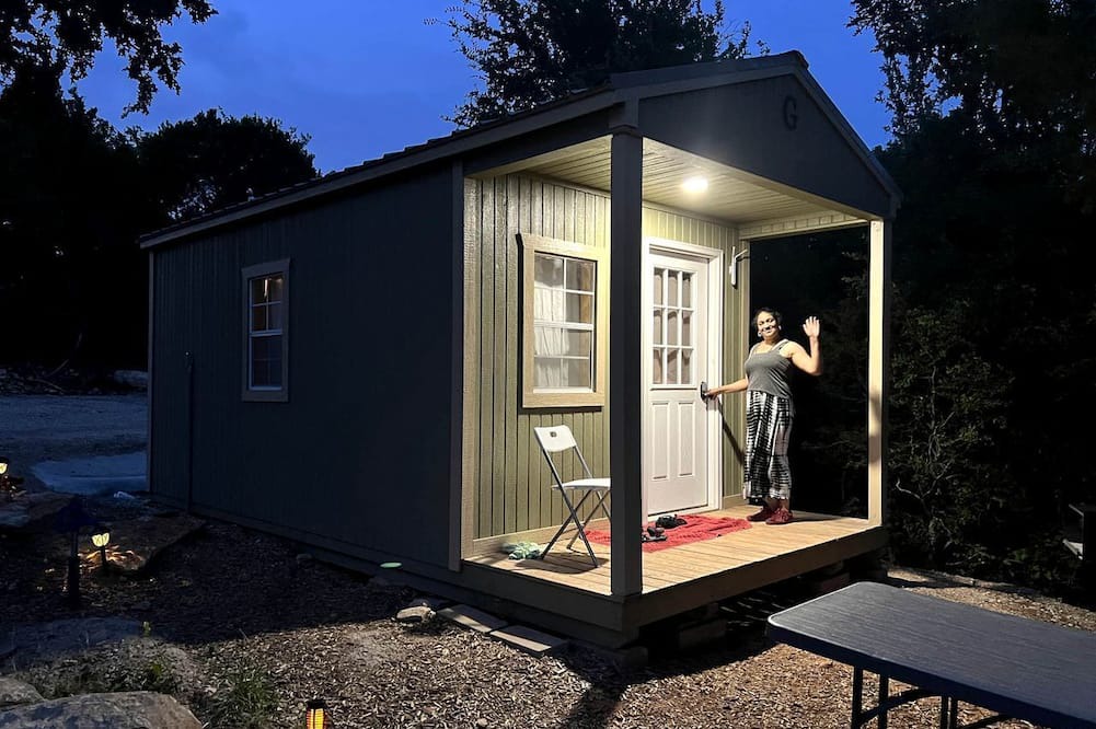 Jacksboro Cabin | Rustic Cabin for Memorable Glamping Experience in Jacksboro, Texas