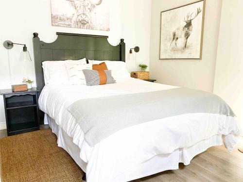 Craigleith Apartment | Rustic Loft at Blue