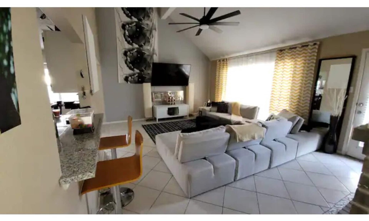Mission Bend House | SOUTHWEST SPECIAL Near Smart Financial Centre