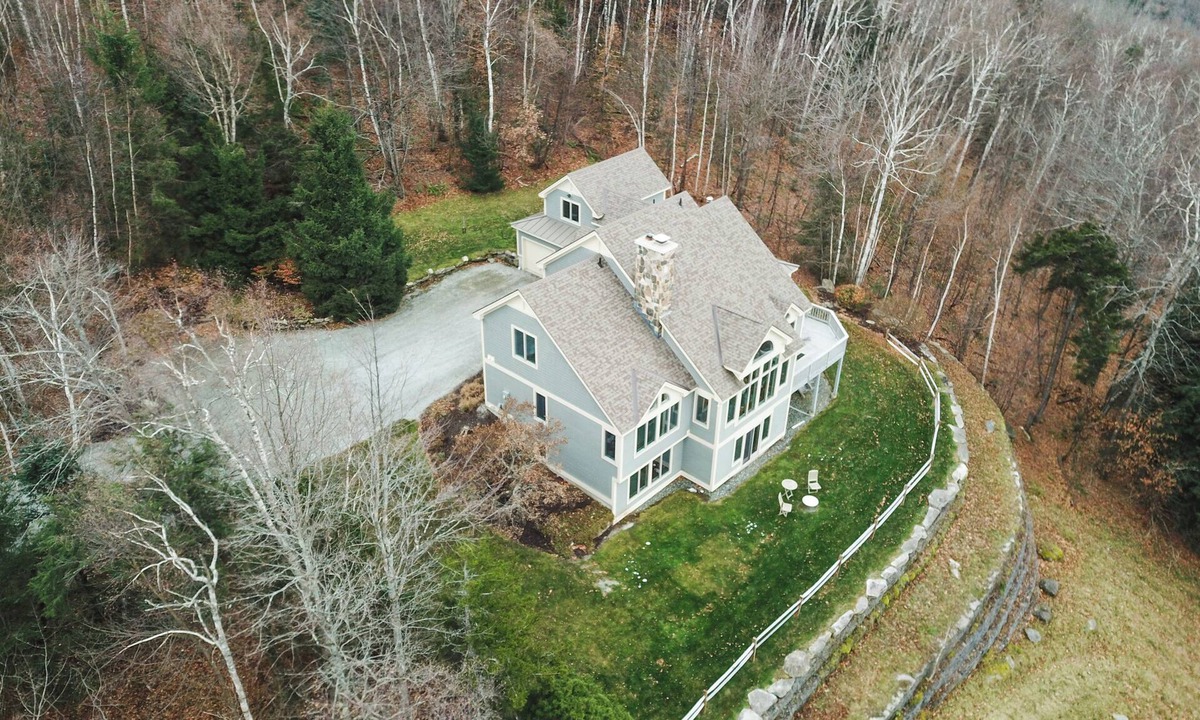 Stratton Mountain House | Stratton Vermont Ski House with Stunning Views of Bromley Mountain
