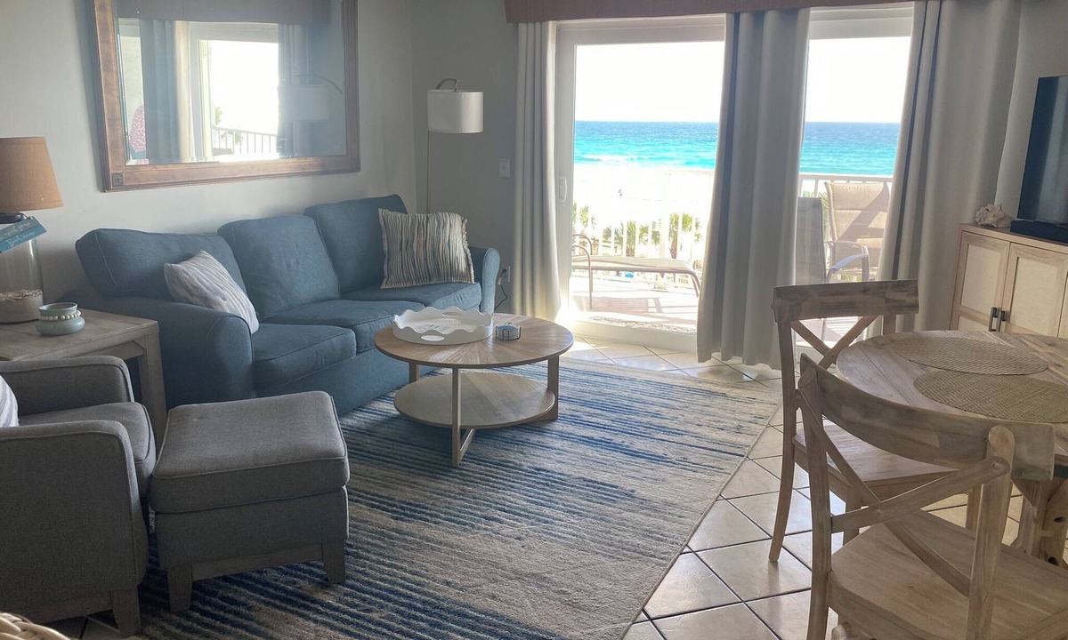 Bel Air Condo | Summit-4th floor Great Condo-Beach Chairs Included-Newly remodeled kitchen & den